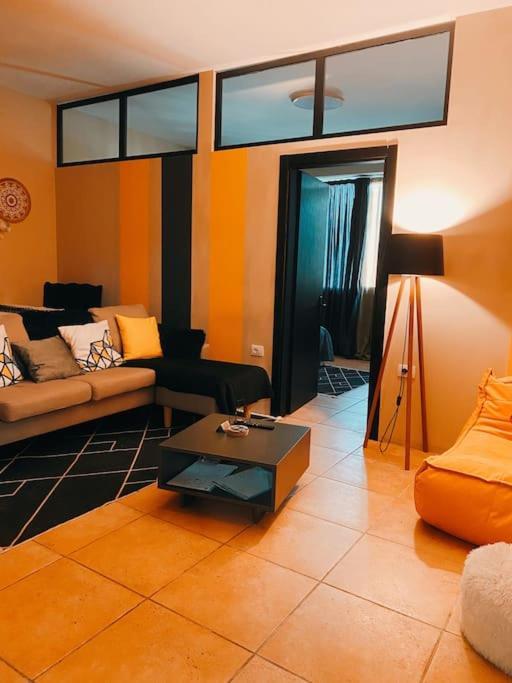 City Central Amazona Appartment ติรานา ภายนอก รูปภาพ